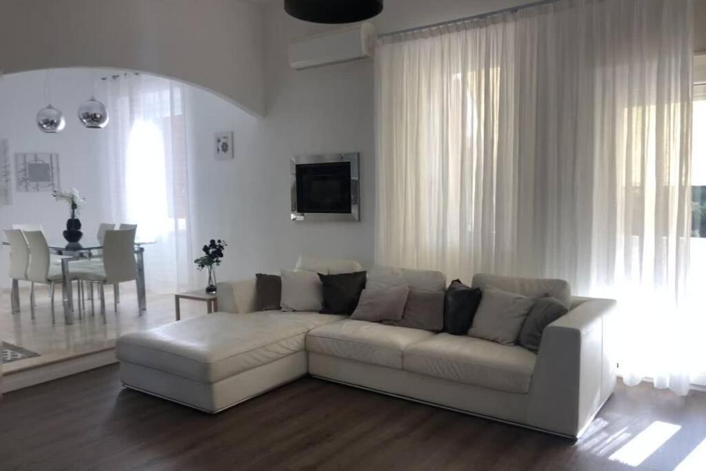 Appartamento Incantevole La Maddalena Vista Mare Codice Iun Q5459 Екстериор снимка