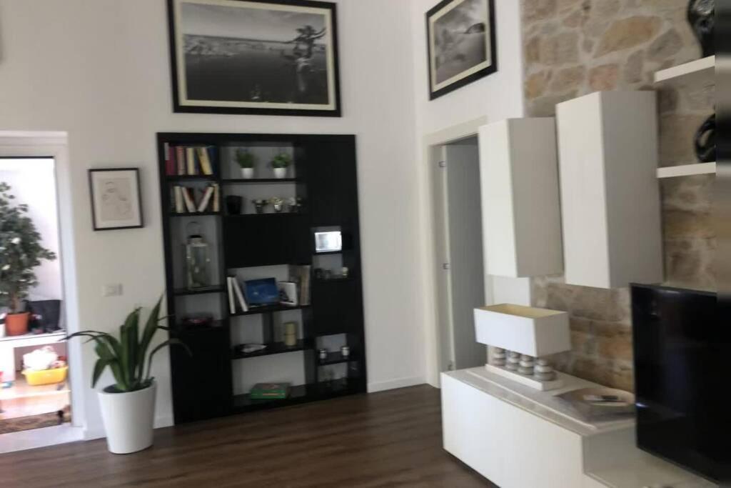 Appartamento Incantevole La Maddalena Vista Mare Codice Iun Q5459 Екстериор снимка